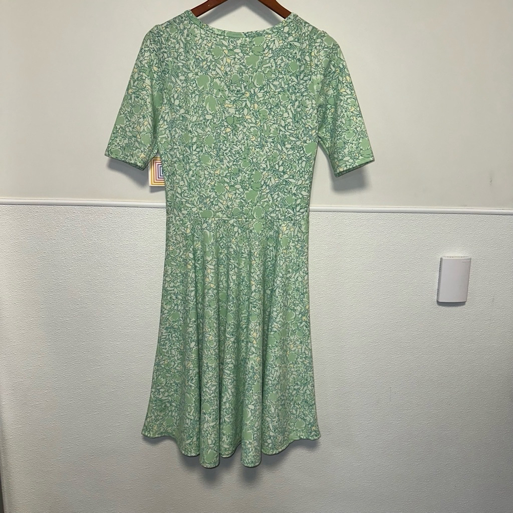 NWT! LuLaRoe L Dress Green/Multi-Color Floral Print Fit & Flare - Picture 9 of 11